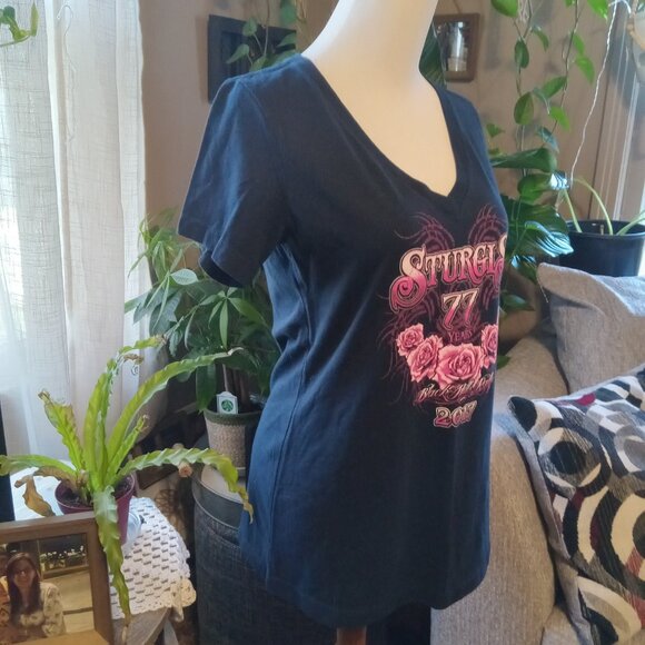 2017 Sturgis Ladies Vee Neck Tee w/Bonus - Picture 2 of 12